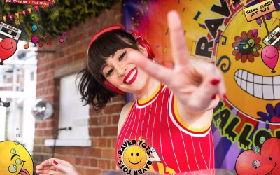 5 QUESTIONS WITH CHARLOTTE DEVANEY